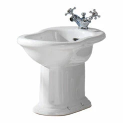 Belgravia Floor Mounted Bidet | Old Fashioned Bathrooms