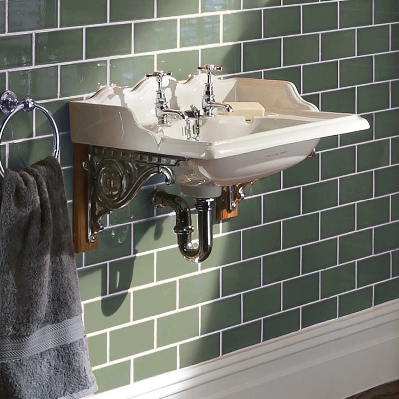 Thomas Crapper Marlborough 560mm Basin | Old Fashioned Bathrooms 2 Thomas Crapper Marlborough 560mm Basin | Old Fashioned Bathrooms - Image 2