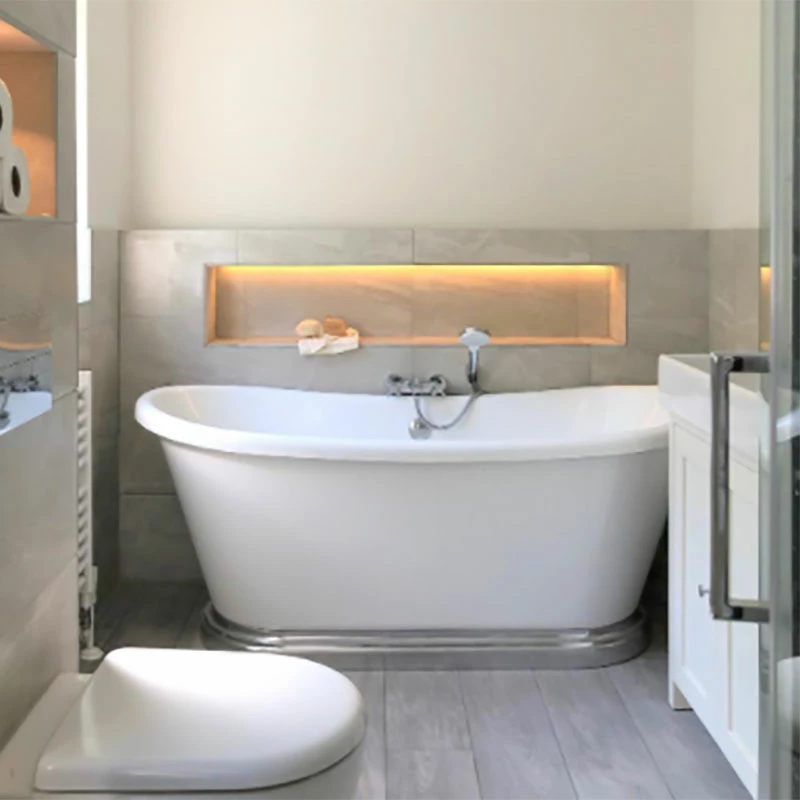 BC Designs Acrylic Boat Bath With Aluminium Plinth | OFB 2 BC Designs Acrylic Boat Bath With Aluminium Plinth | OFB - Image 2